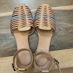 Seychelles Bits N Pieces Sandals - Great Condition - Size 8 - MSRP $85